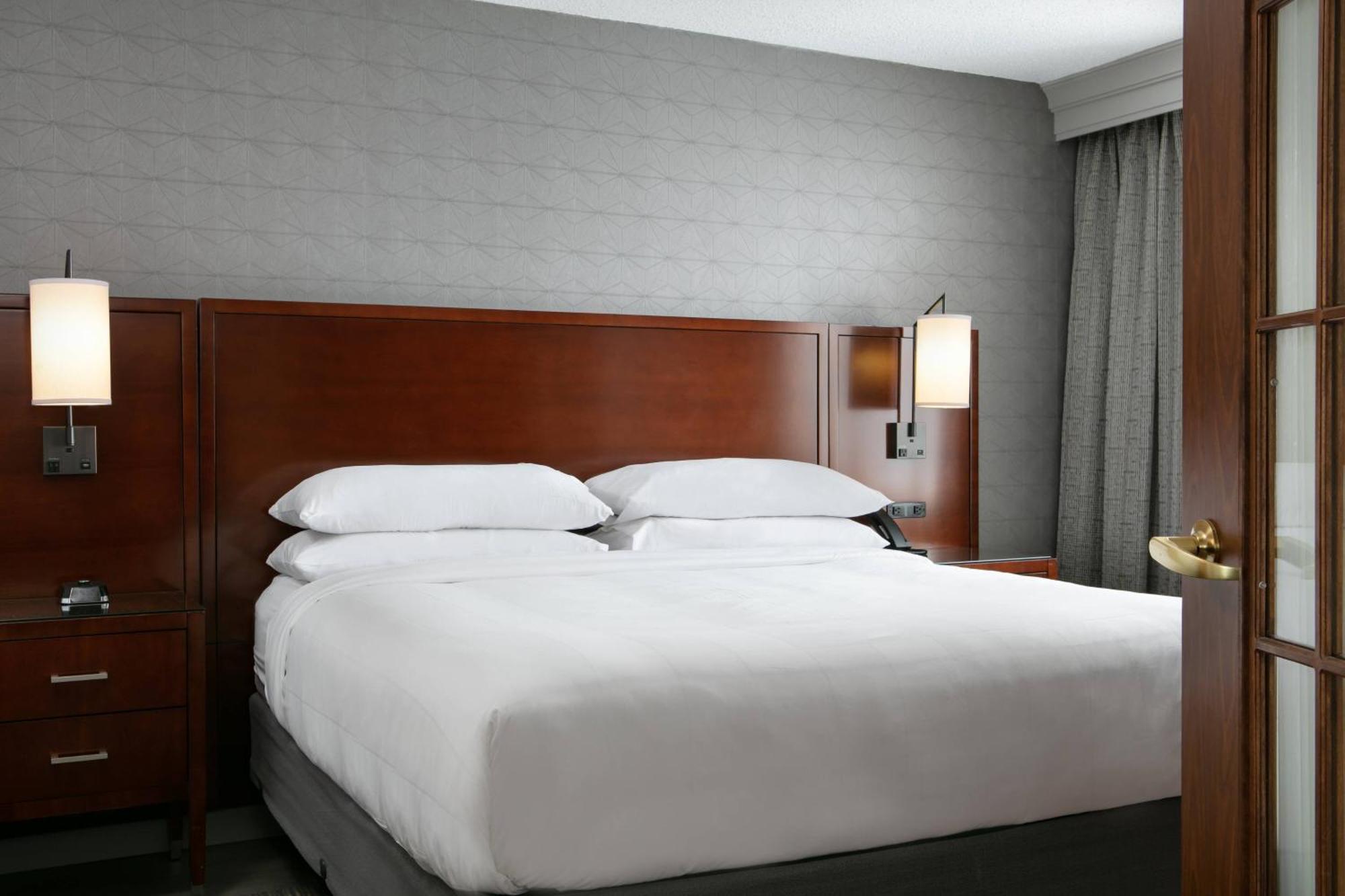Hotel Marriott 3*