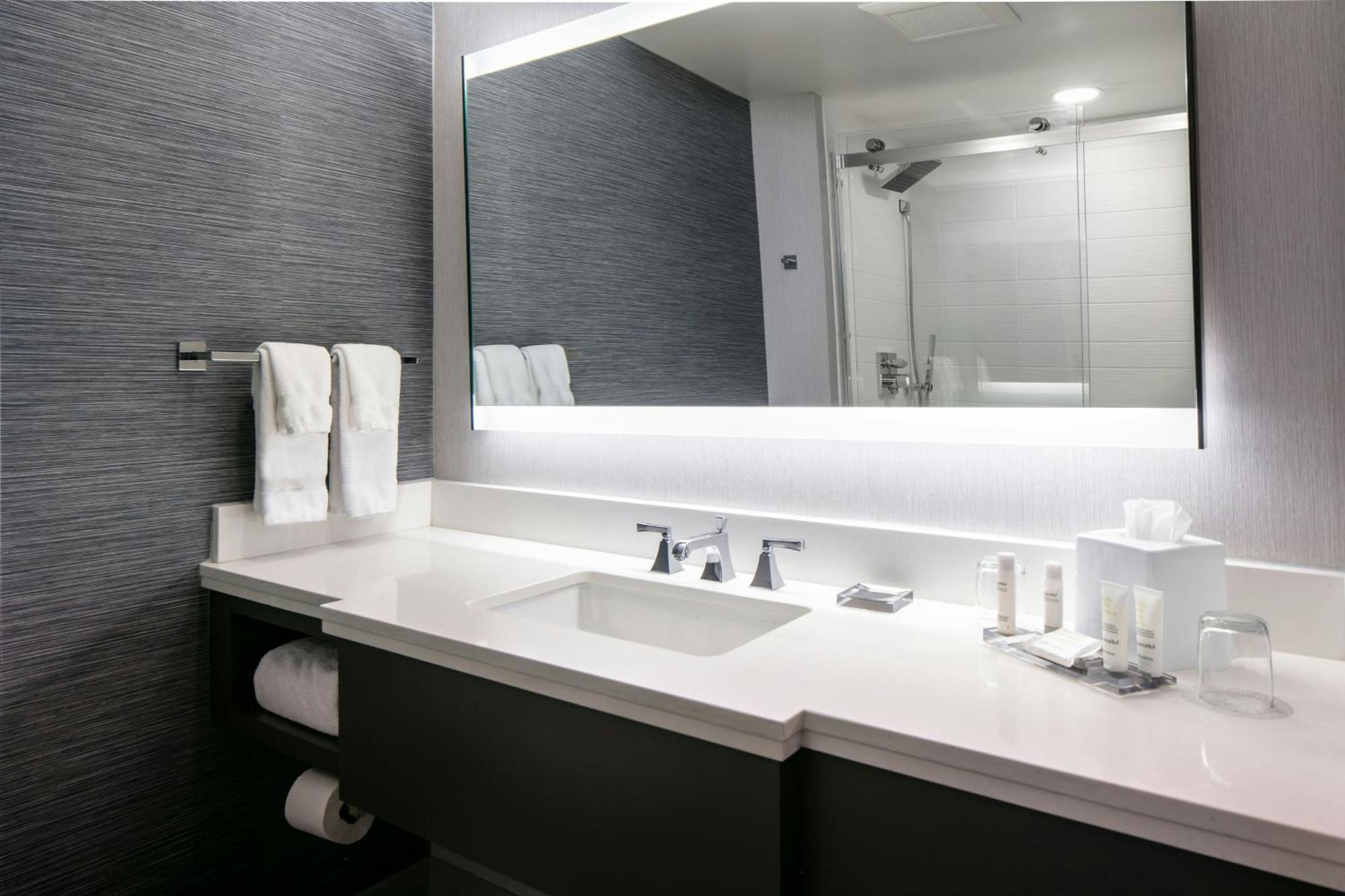 Marriott Hotel 3*